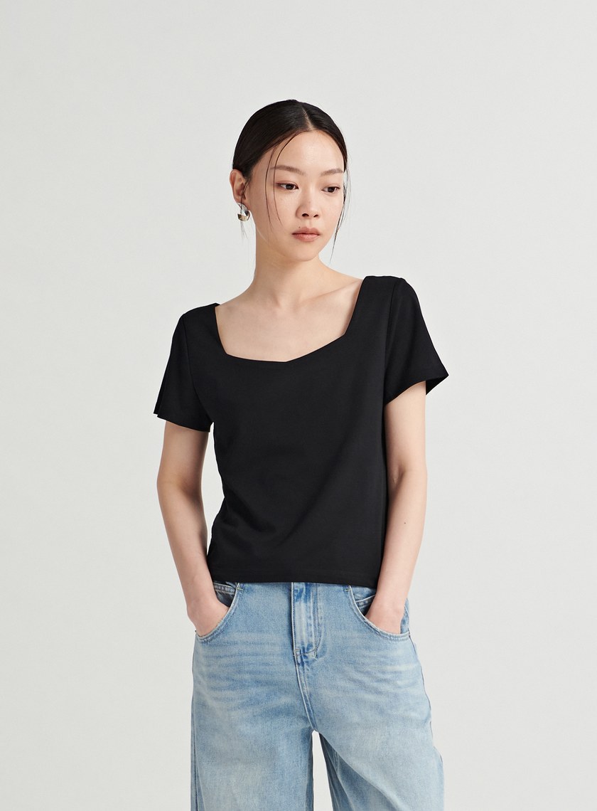 簡約透膚拼接方領短袖上衣