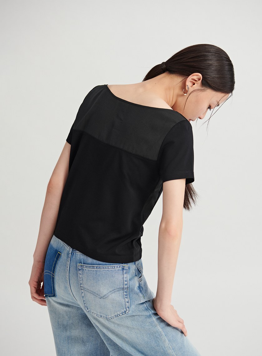 簡約透膚拼接方領短袖上衣