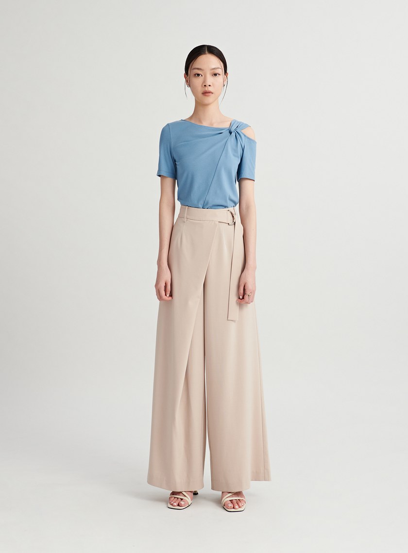 斜領扭轉彈性短袖上衣