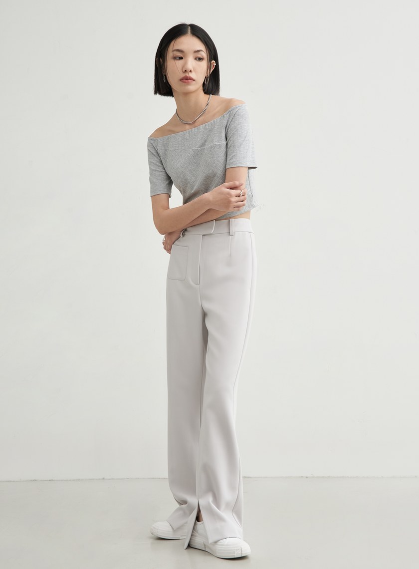 一字領坑條短版BRA上衣