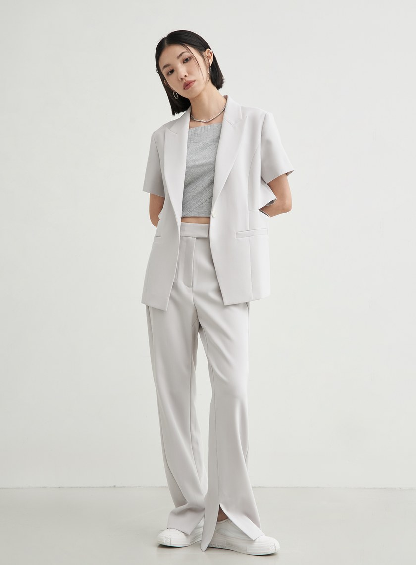 一字領坑條短版BRA上衣