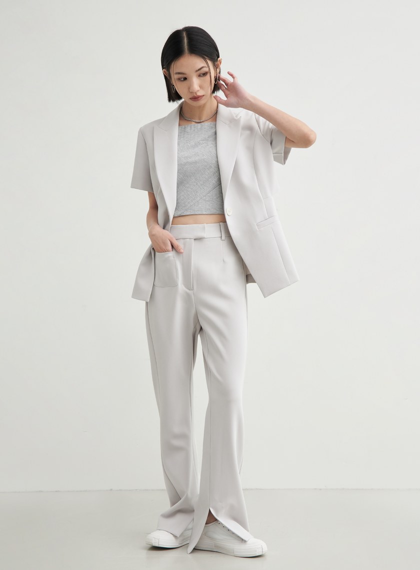 一字領坑條短版BRA上衣