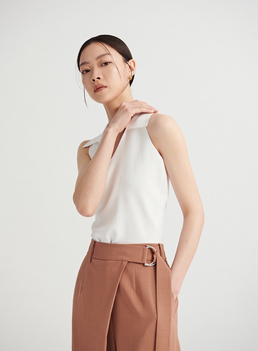 俐落V領針織無袖上衣