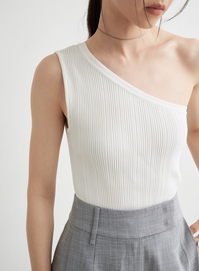 斜肩合身針織無袖上衣