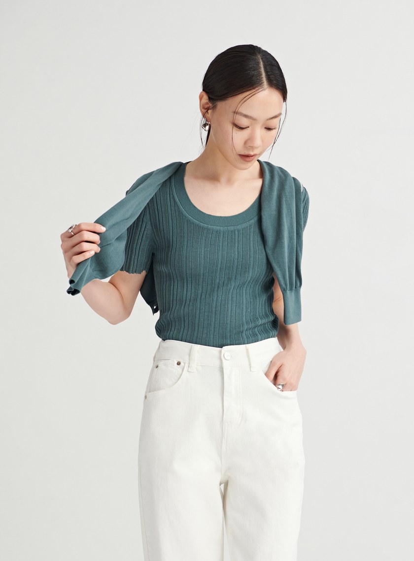 U領坑條針織短袖上衣