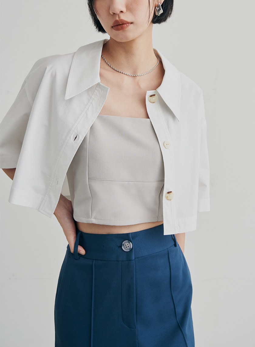 短版尖領俐落短袖襯衫