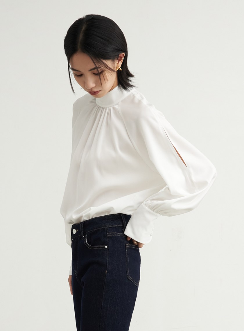 優雅半高領抽皺泡袖襯衫