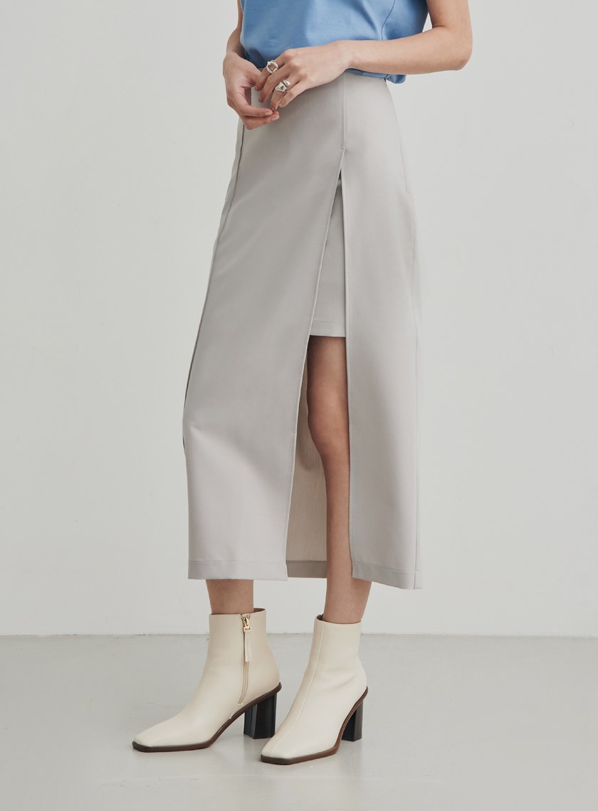 開衩俐落假兩件式直筒裙