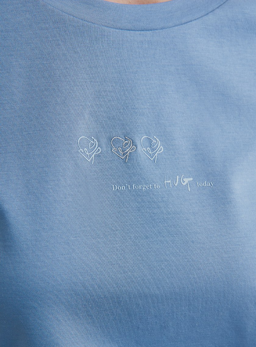 擁抱刺繡印花短袖上衣