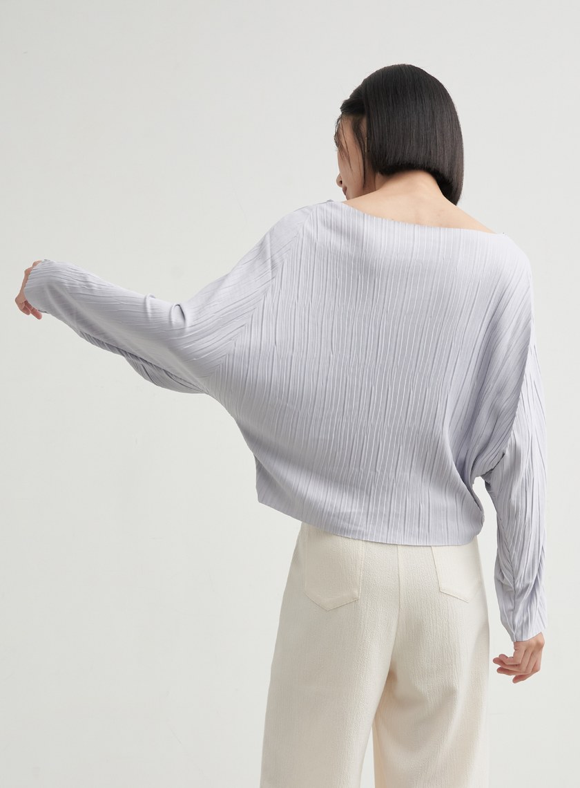 圓領壓褶休閒長袖上衣