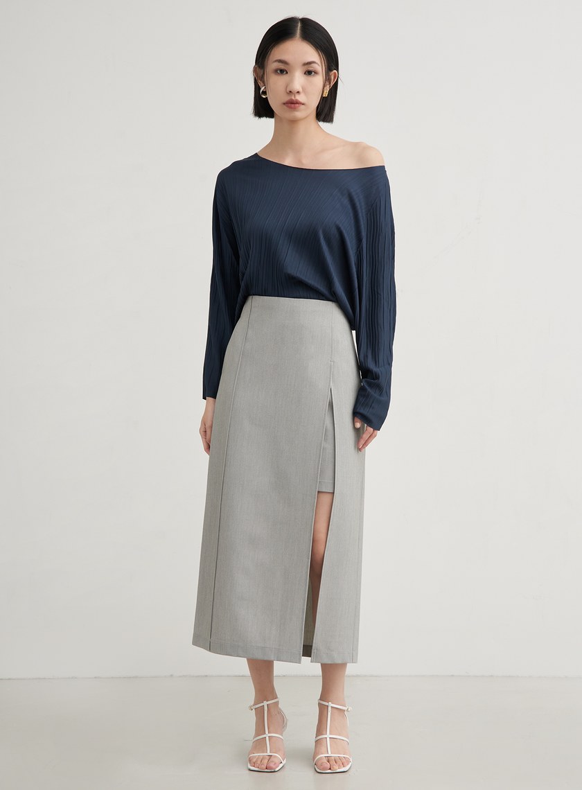 圓領壓褶休閒長袖上衣