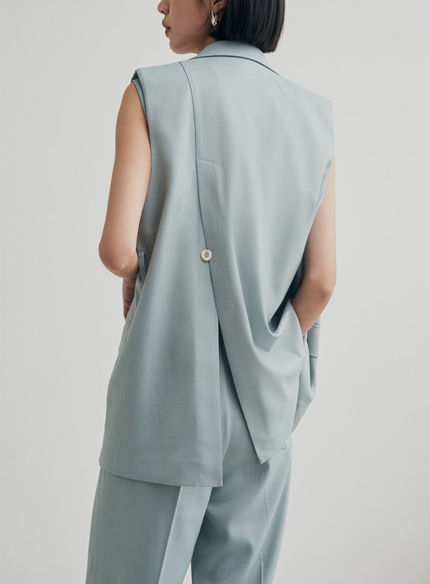織紋後開衩無領西裝背心