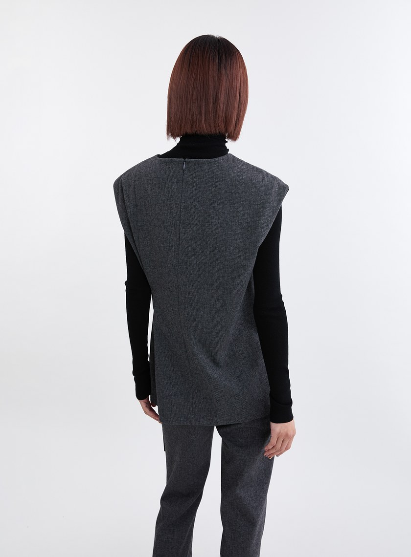 俐落造型腰帶寬肩針織背心