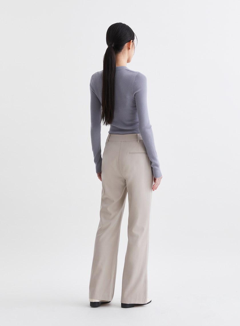 簡約質感窄管微喇西裝褲