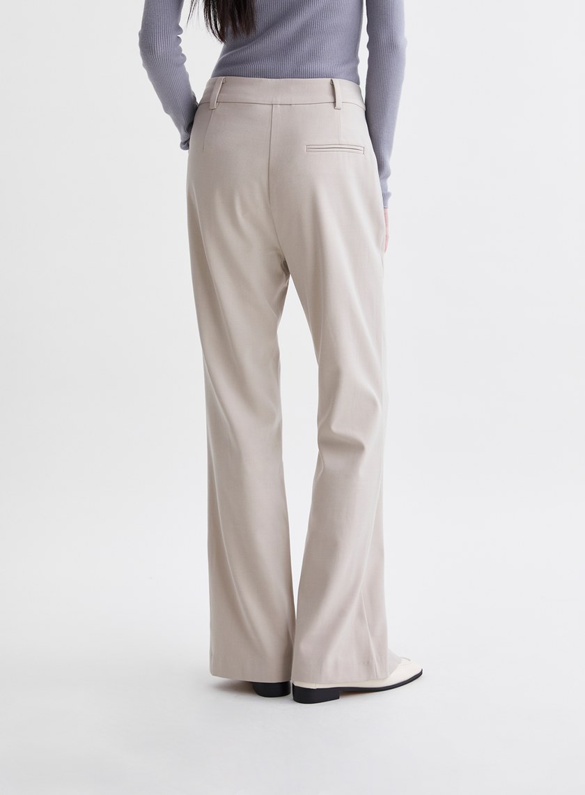 簡約質感窄管微喇西裝褲