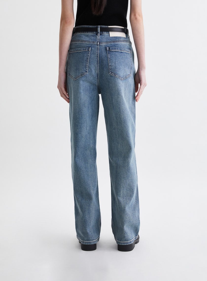 時髦百搭水洗直筒牛仔褲-深藍