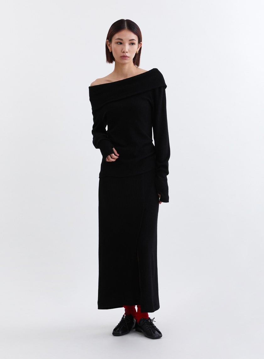 溫柔慵懶一字翻領針織上衣