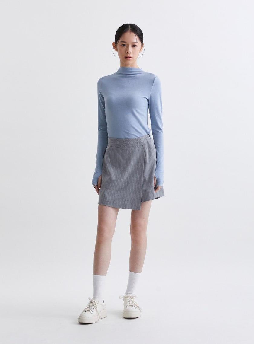 親膚小立領指洞針織上衣