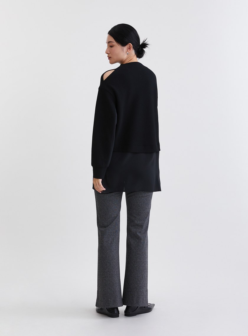 造型感異材質拼接挖肩長版上衣