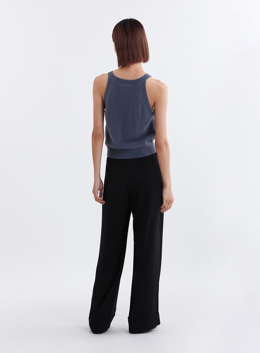 蓬鬆雲朵毛絨削肩針織背心