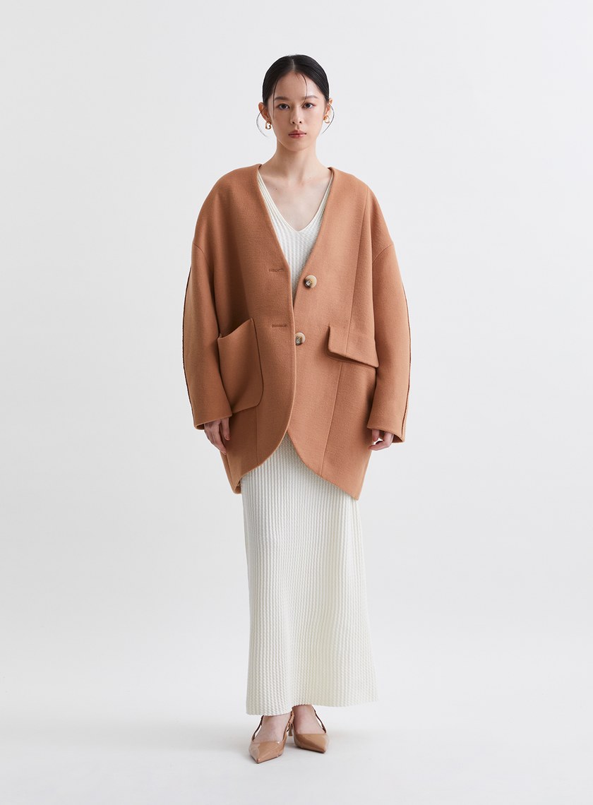 溫柔簡約V領緹花針織上衣