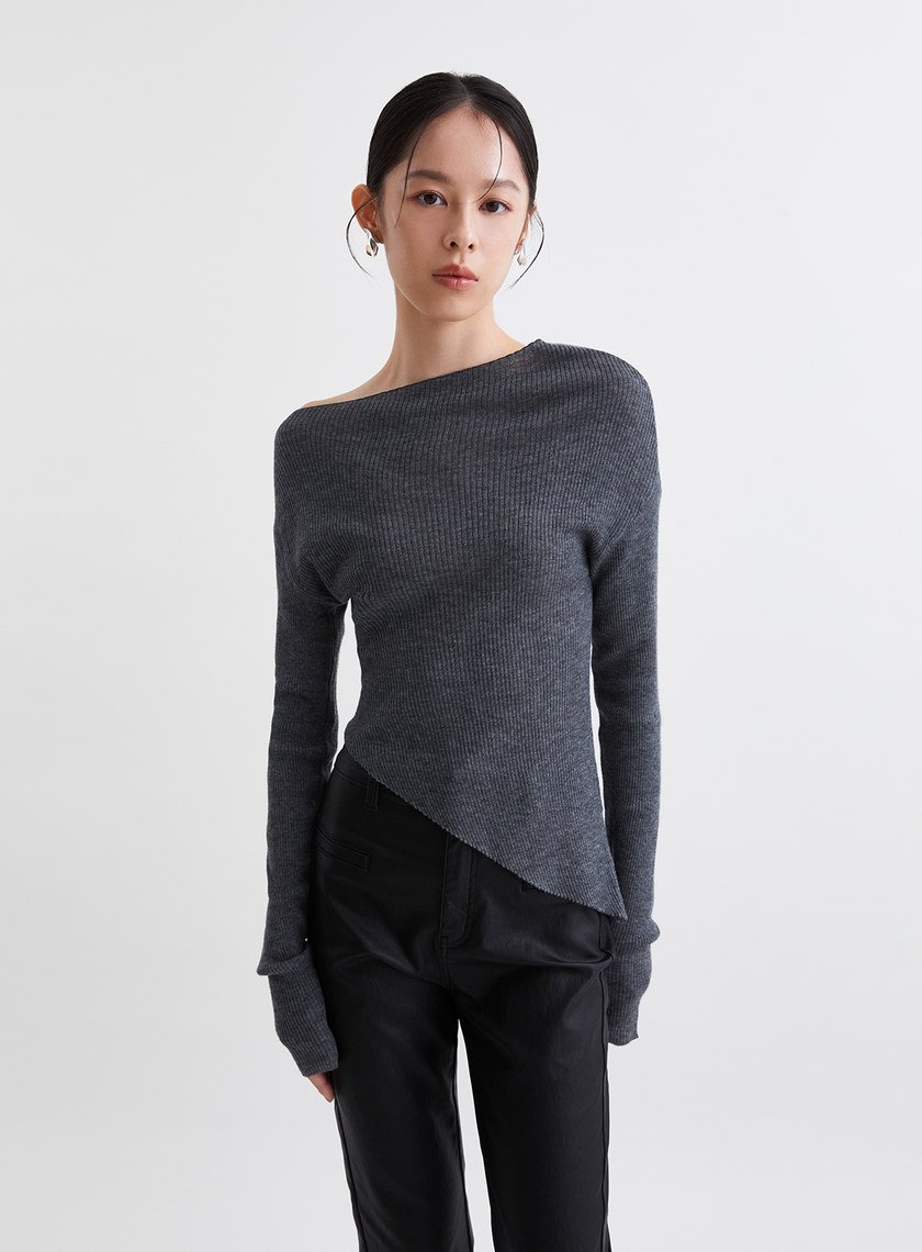 時髦斜切造型柔軟薄針織上衣