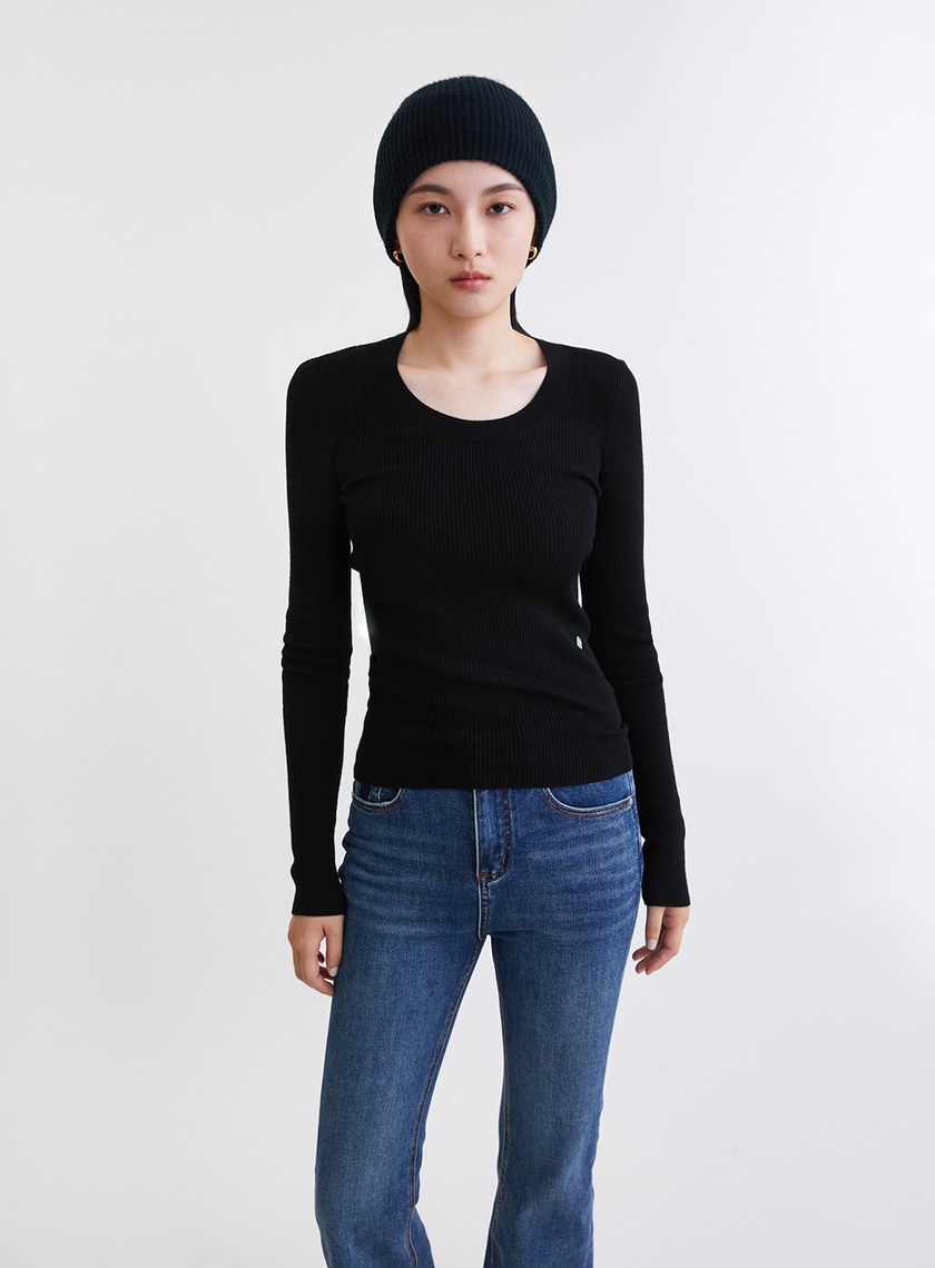 高質感親膚無縫U領針織上衣