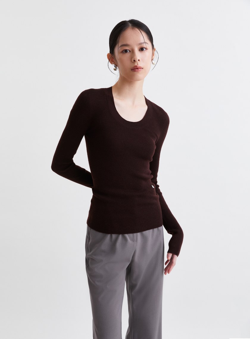 高質感親膚無縫U領針織上衣