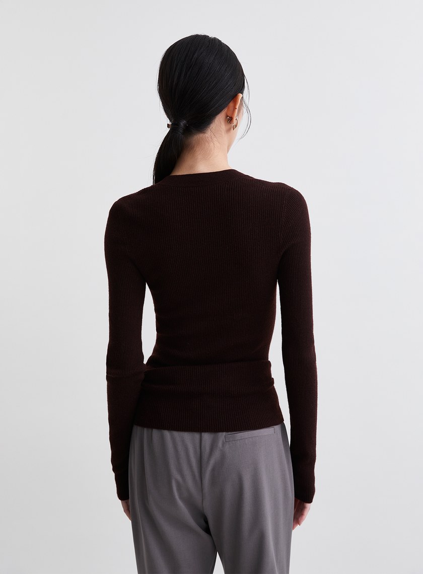 高質感親膚無縫U領針織上衣