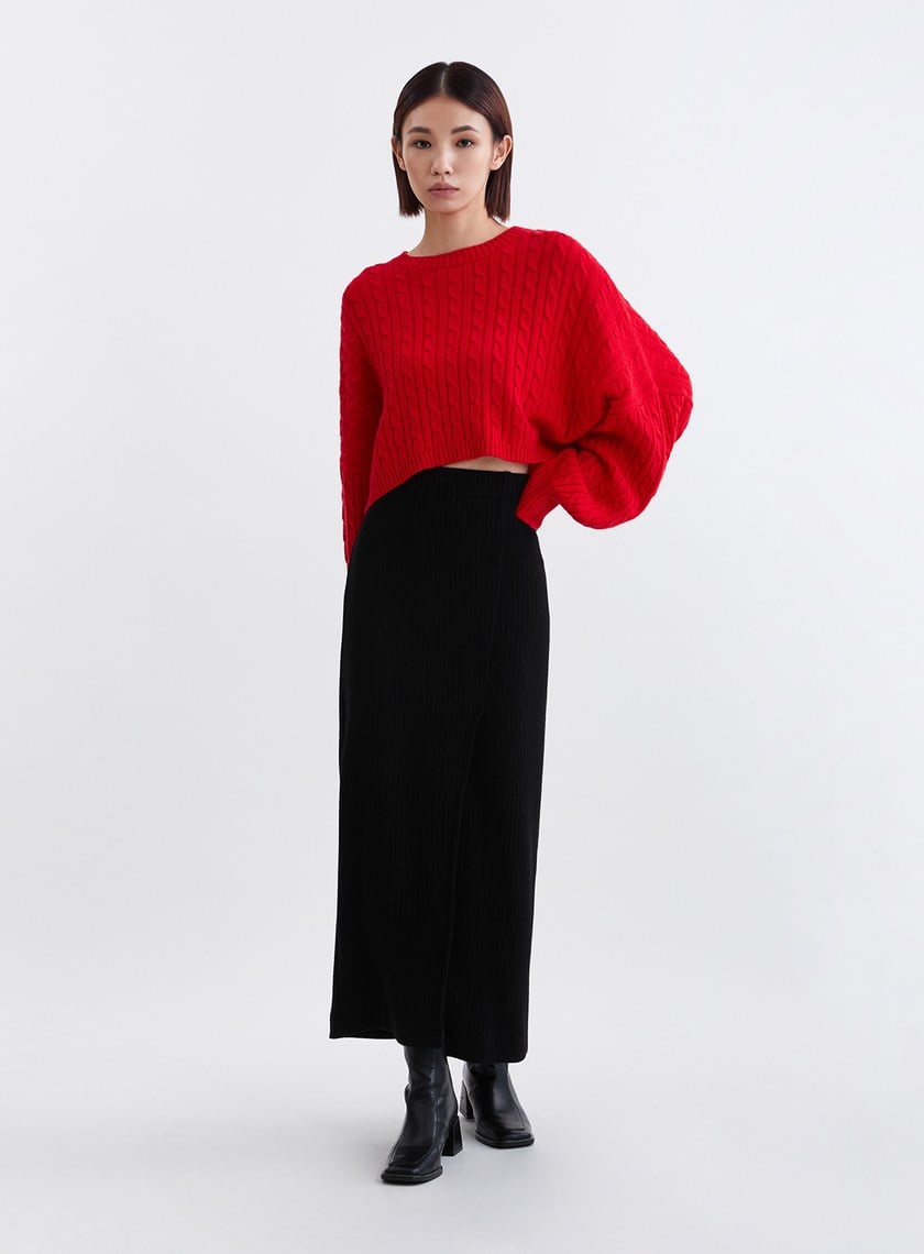 慵懶麻花織紋短版針織上衣