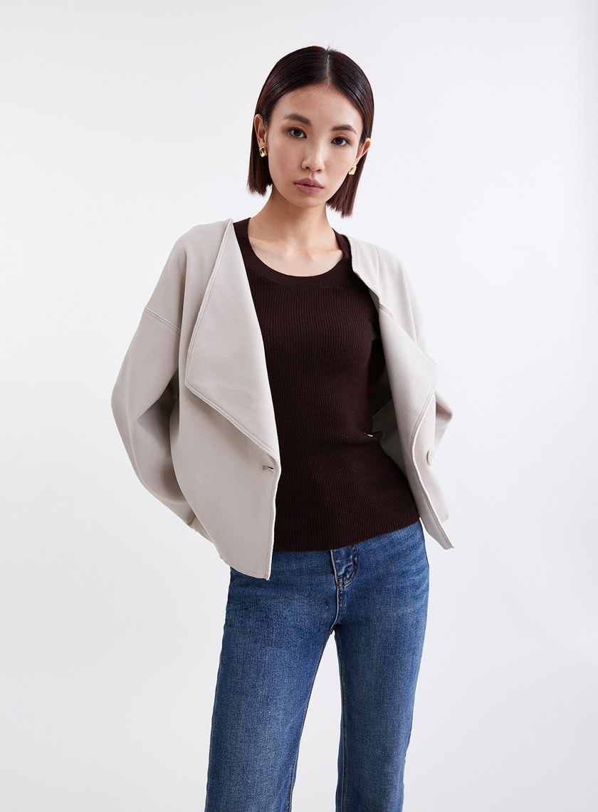 不對稱領型絨面外套