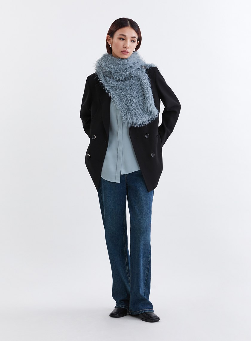 柔軟毛毛網洞造型圍巾