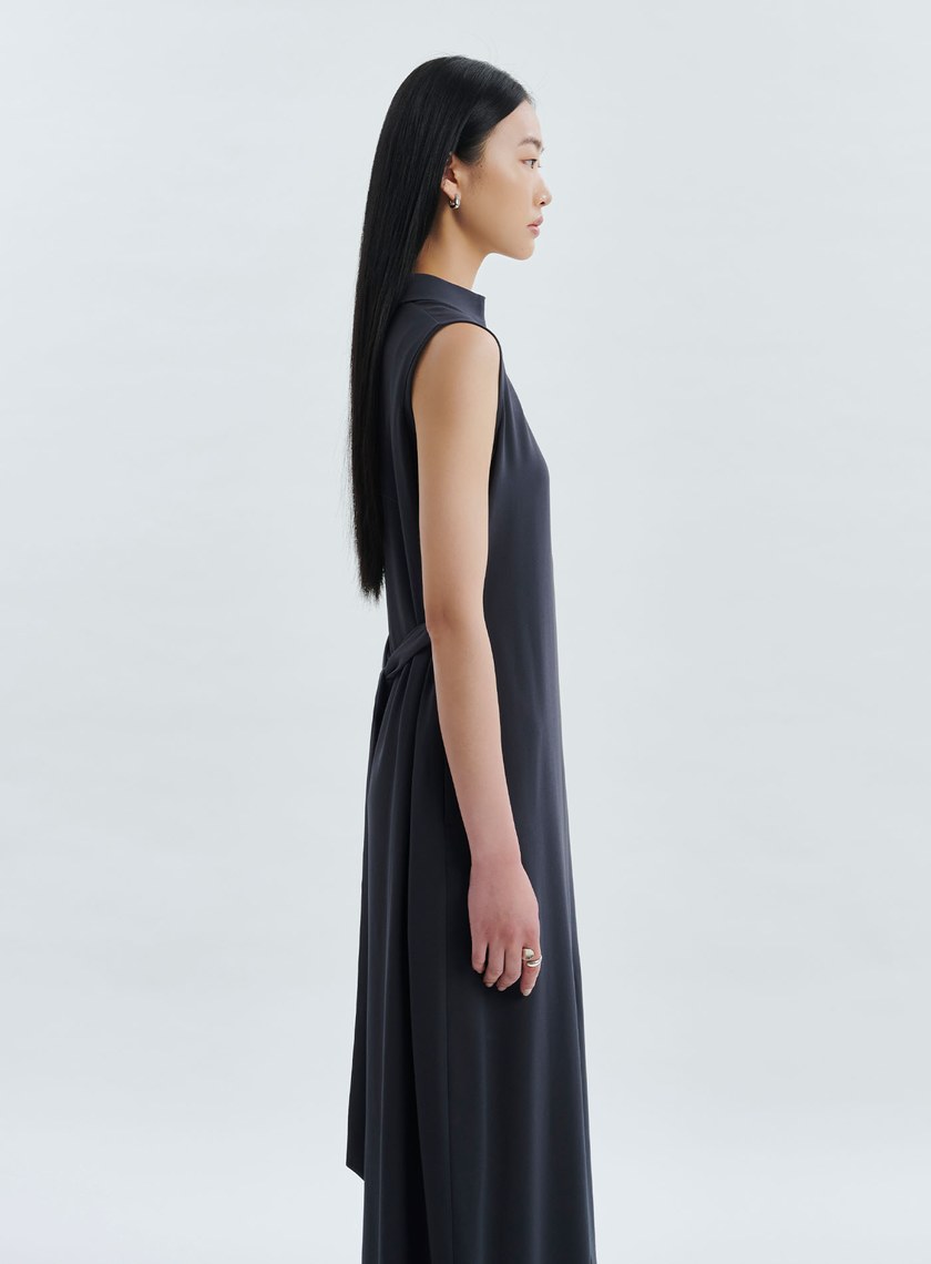 率性修身繫帶醋酸涼感洋裝