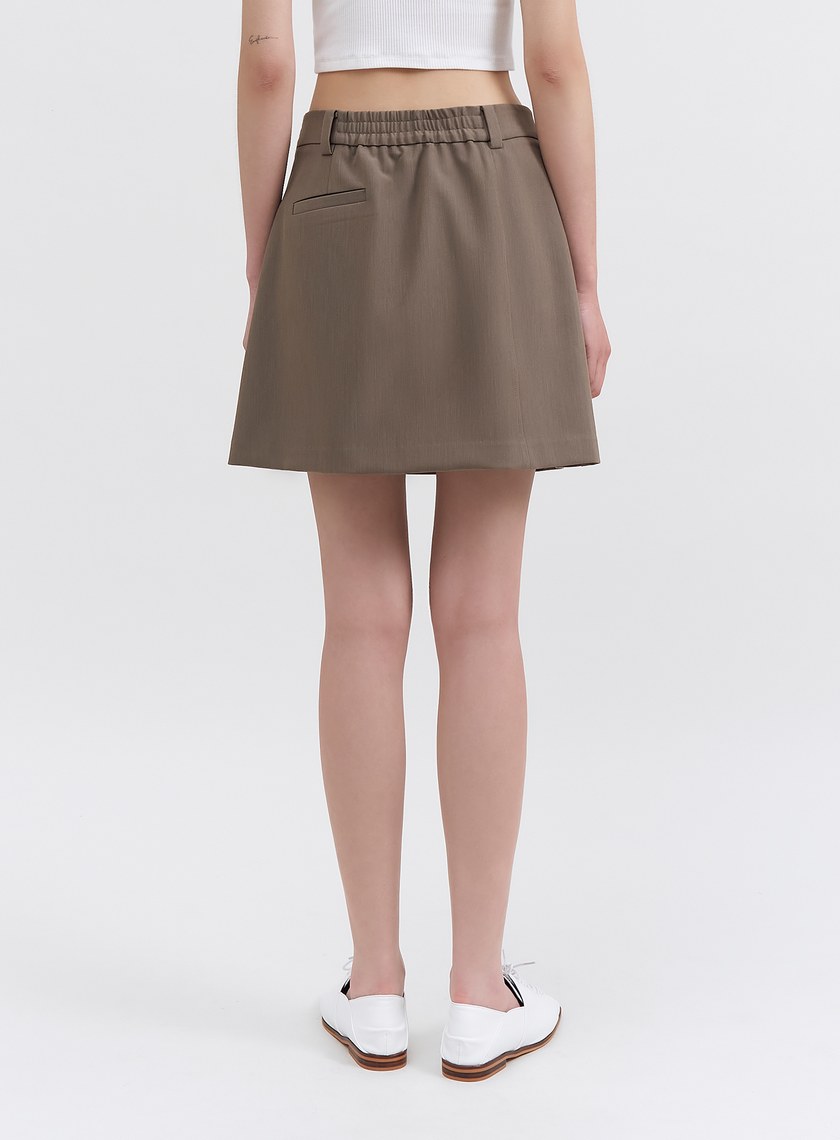 挺廓打摺Ａ字短裙