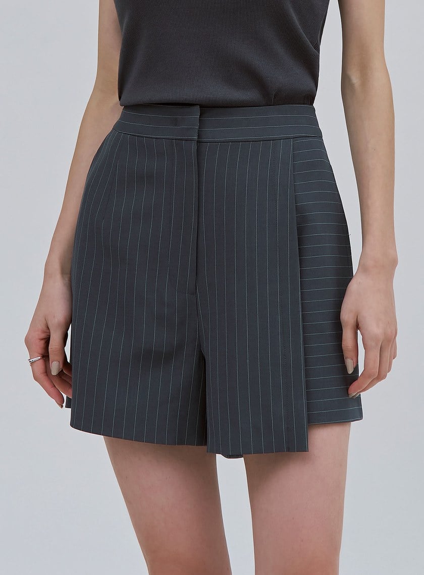率性細條紋活片短褲