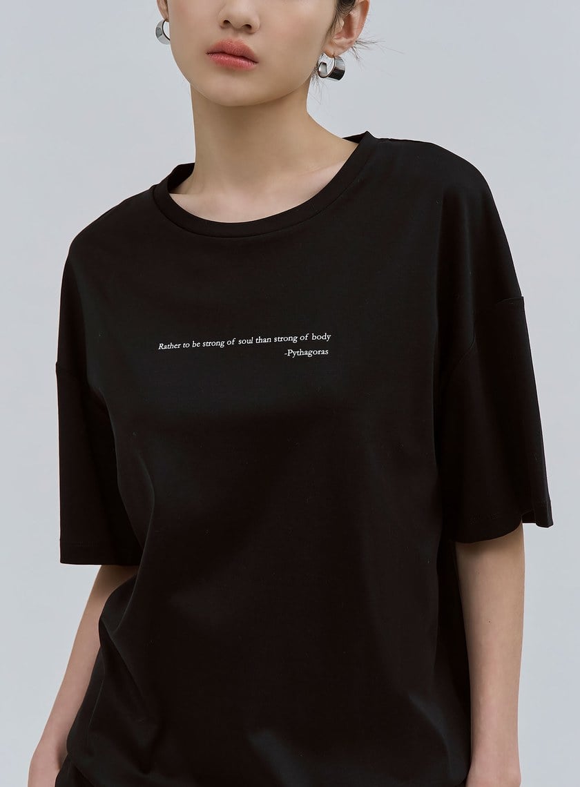 標語印花男友風短袖上衣