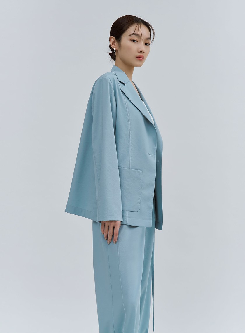 唯美湖水藍輕挺西裝外套