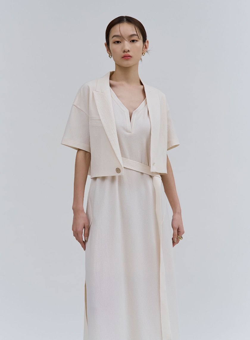 肌理感短版落肩短袖西裝