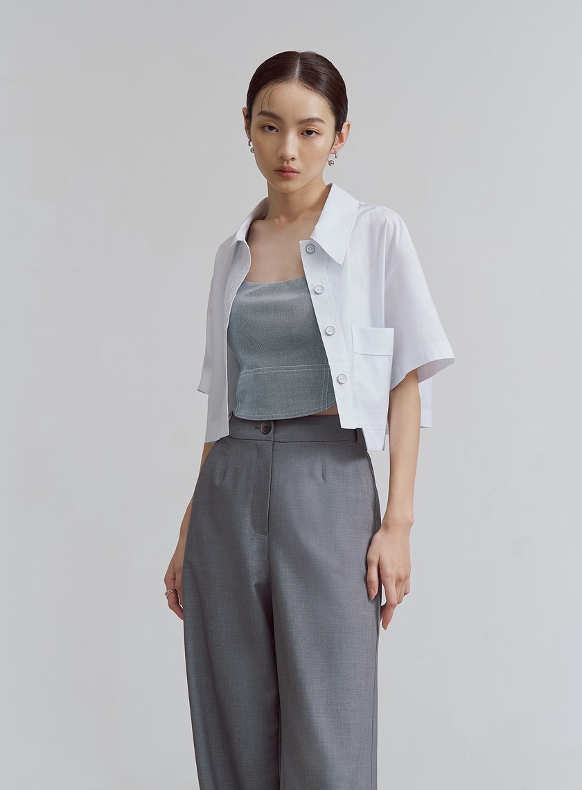 挺廓口袋造型短版襯衫