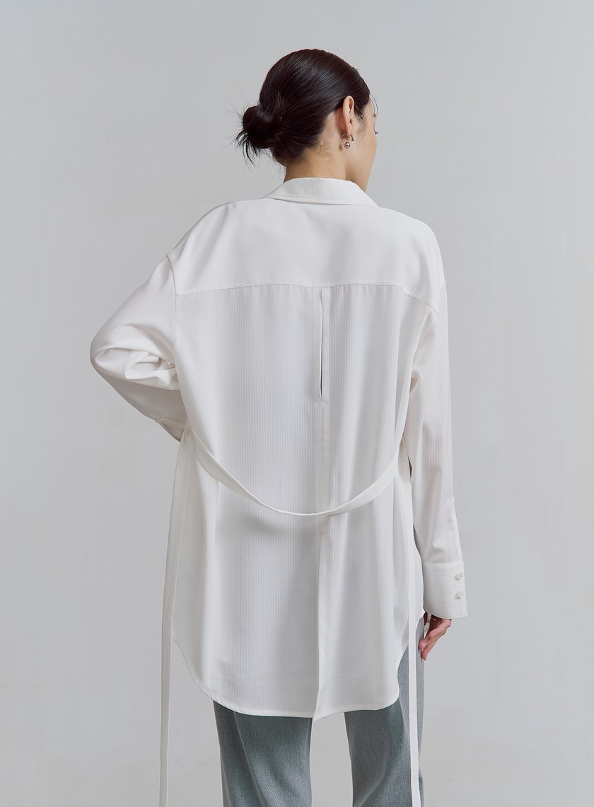 精緻飄逸綁帶長版襯衫