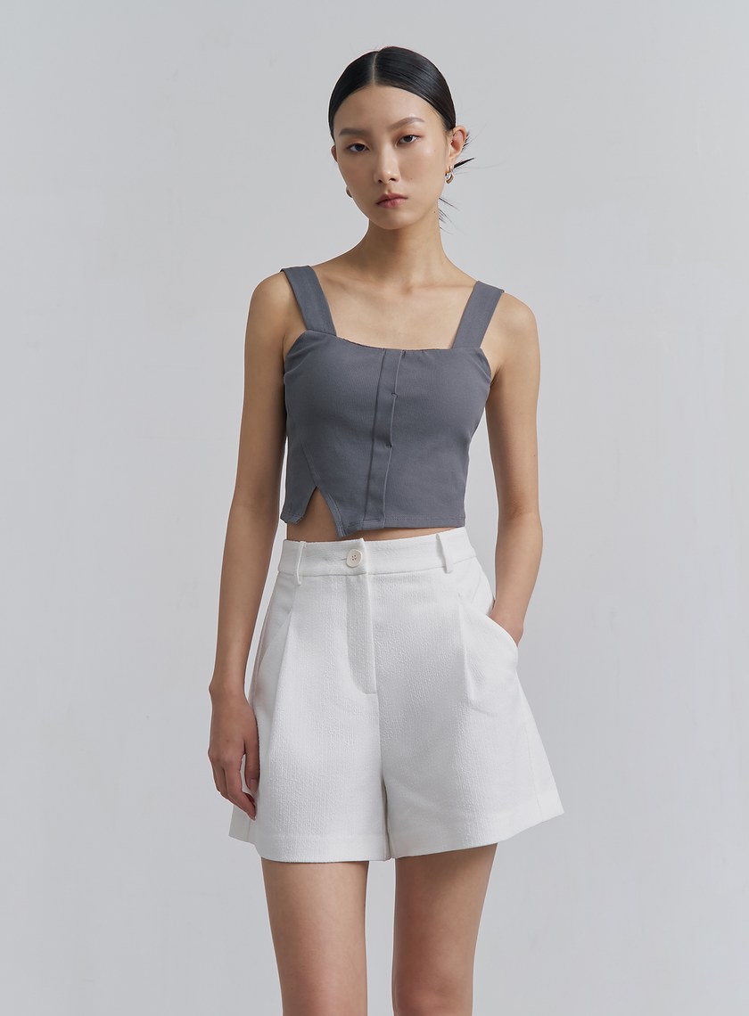 肌理感寬版打褶短褲