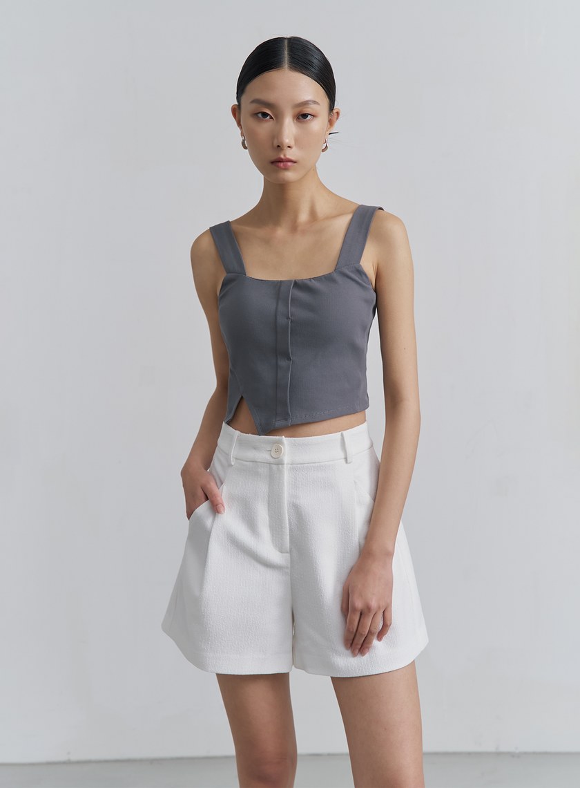 肌理感寬版打褶短褲