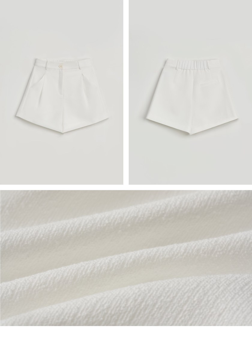 肌理感寬版打褶短褲