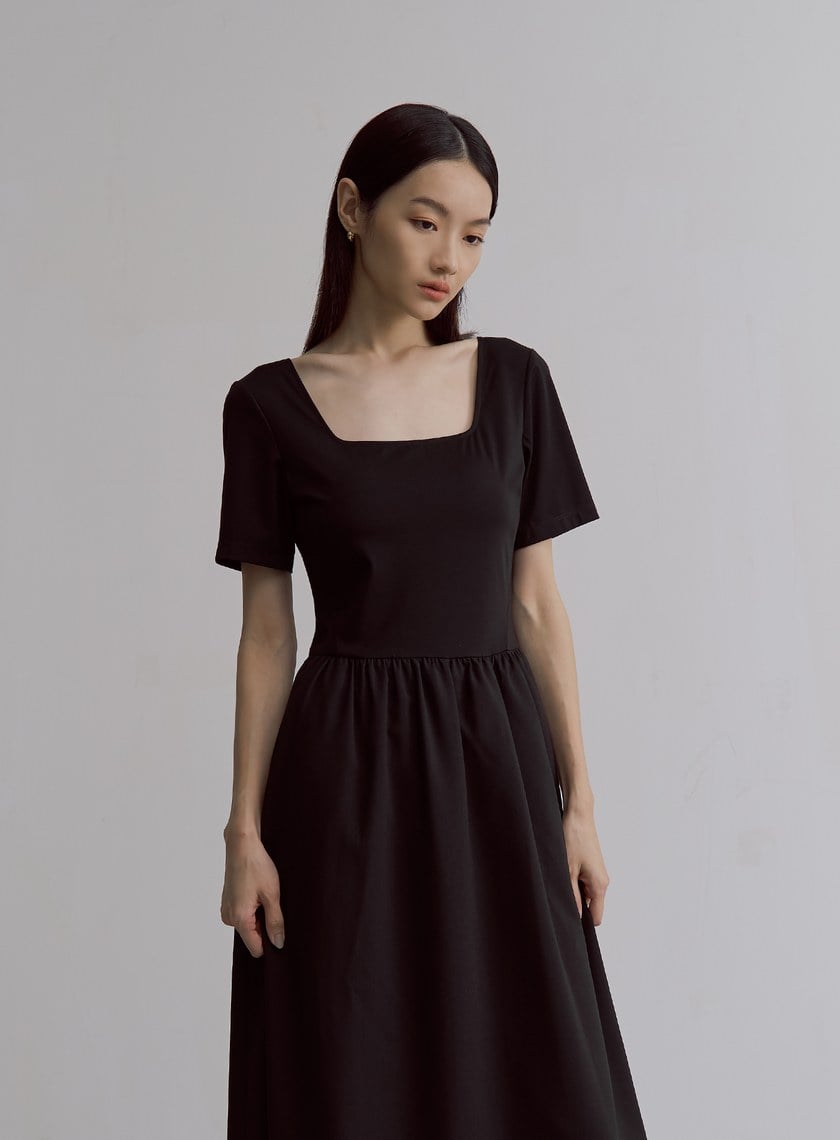 氣質交叉美背方領BRA洋裝