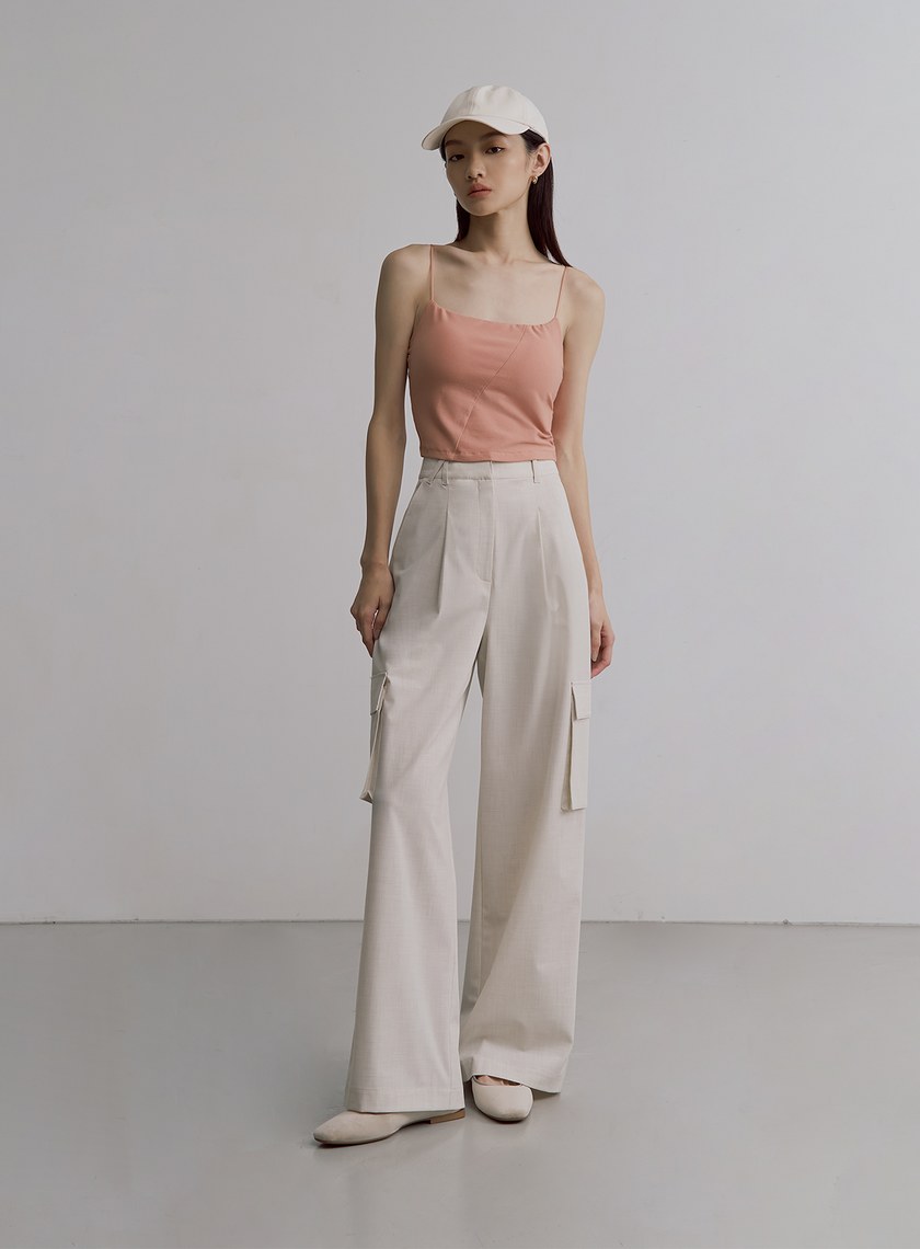 百搭細肩帶BRA上衣