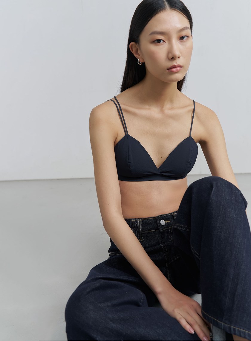 不對稱細肩帶法式内衣
