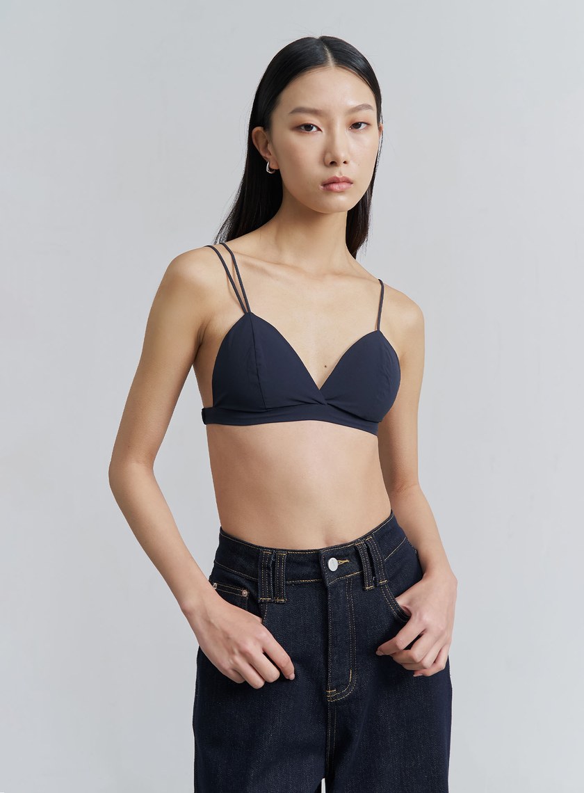 不對稱細肩帶法式内衣