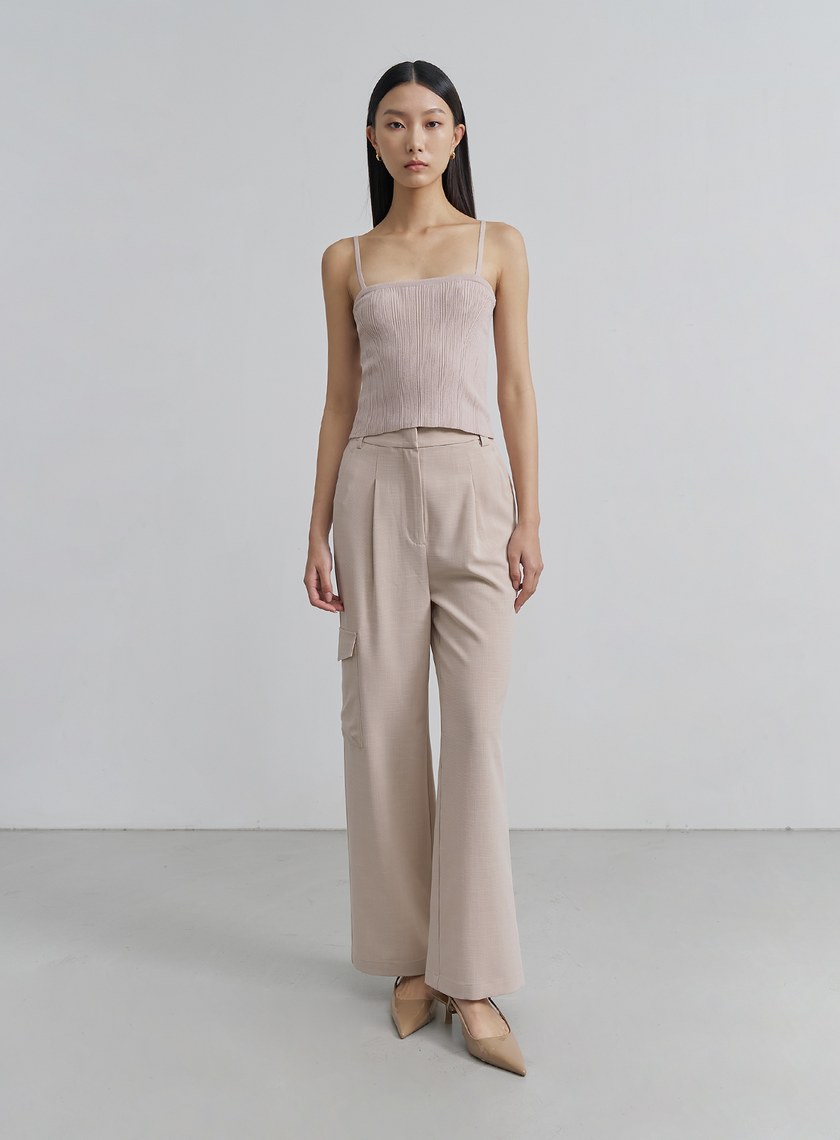 不規則坑條細肩帶上衣