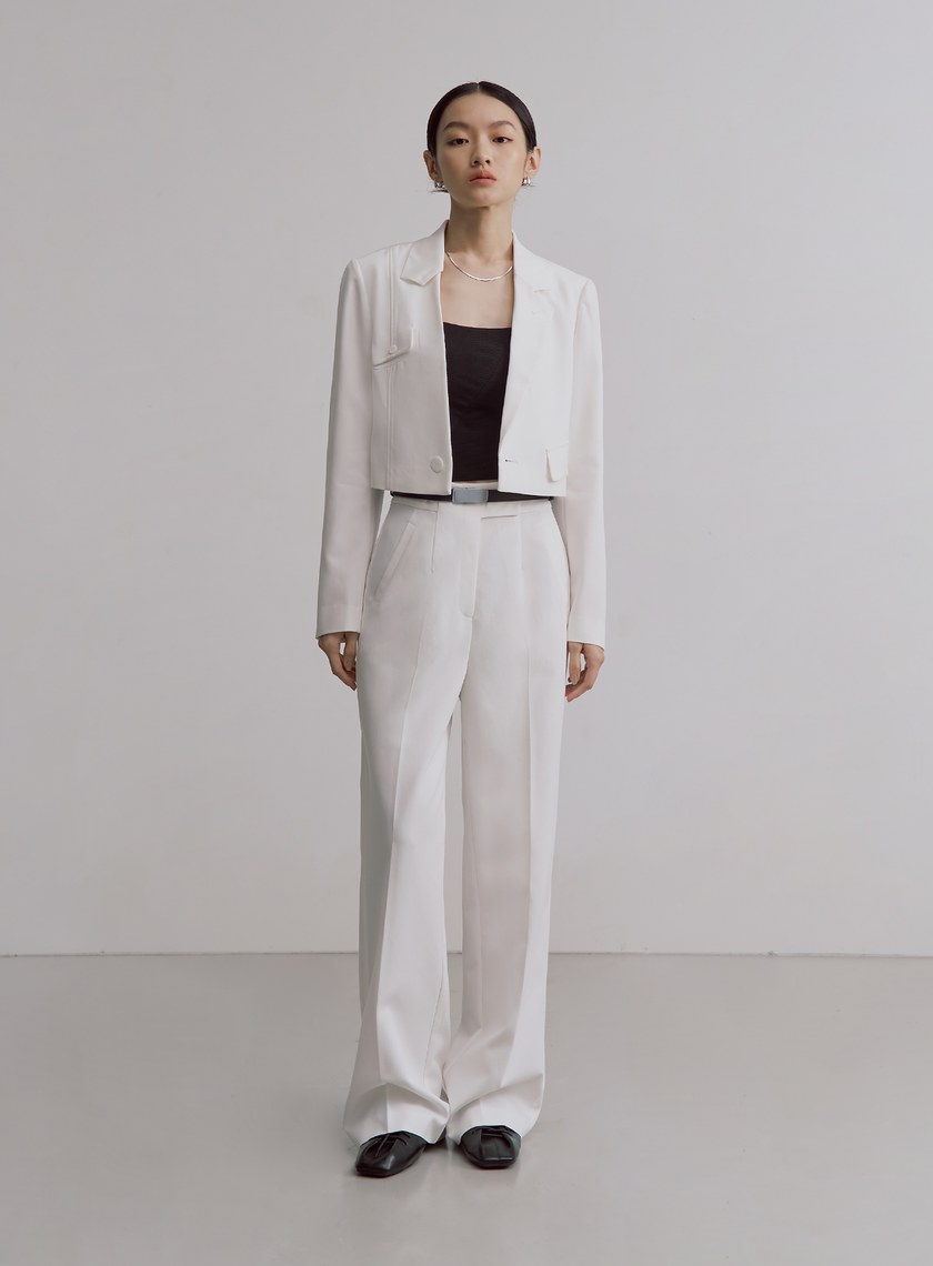 質感不對稱短版西裝外套