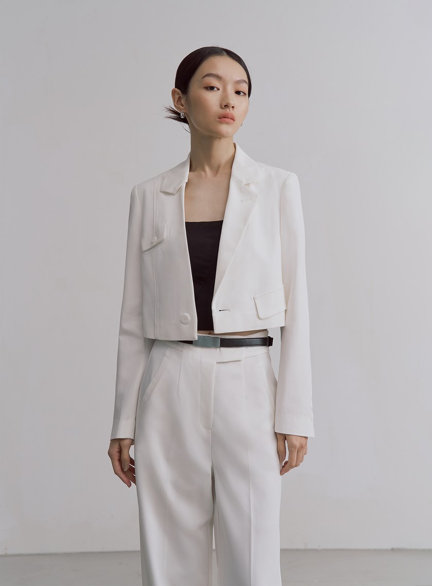 質感不對稱短版西裝外套